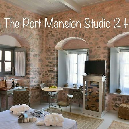 On The Port Mansion Studio 2 Hydra Kültér fotó